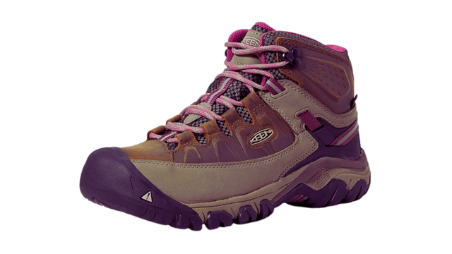 hiking-boots-for-women